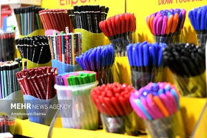 نوشت‌افزار نه فقط کالای مصرفی بلکه جزو صنایع فرهنگی است
